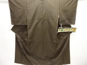 未使用品　作家物　松皮菱に花古典柄本真綿結城紬訪問着